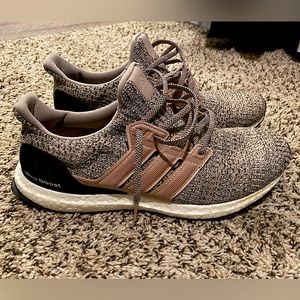 Adidas Ultra Boost 4.0 Ash Pearl Mens Size 11